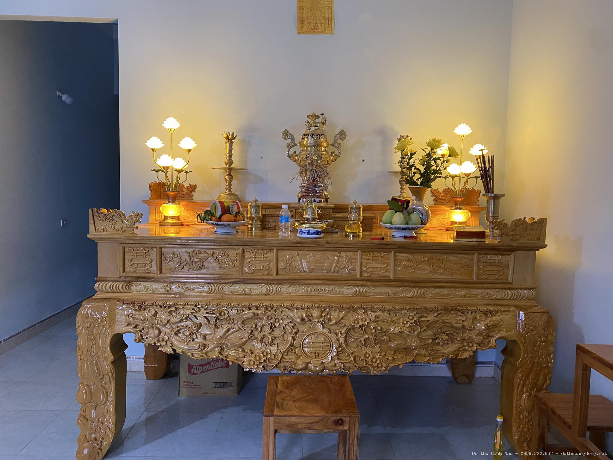 Phòng thờ Gia Tiên không sơn bóng - Đồ thờ Sơn Vũ